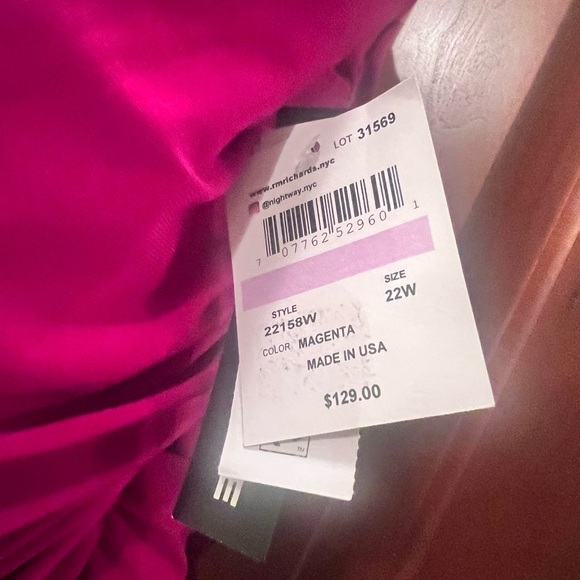 Nightway Womens Magenta Stretch Ruched One Shoulder Bodycon Dress Size 22W - Picture 2 of 6